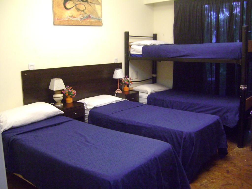 Palermo Soho Hostal *